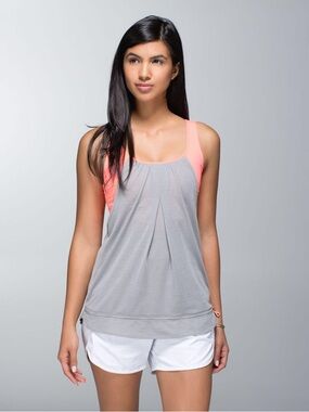 Lululemon Run Times Tank in Heathered Medium Grey/Pink Size 4 EUC